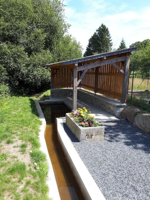 Le Gite De La Menuiserie Maisoncelles-la-Jourdan Zewnętrze zdjęcie